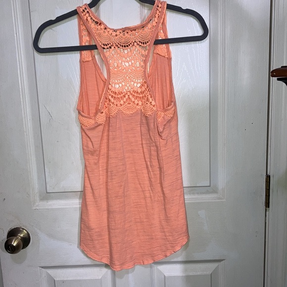 Summery Roxy Top - Picture 5 of 9